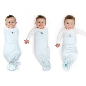 The Ollie Swaddle in Sky Blue